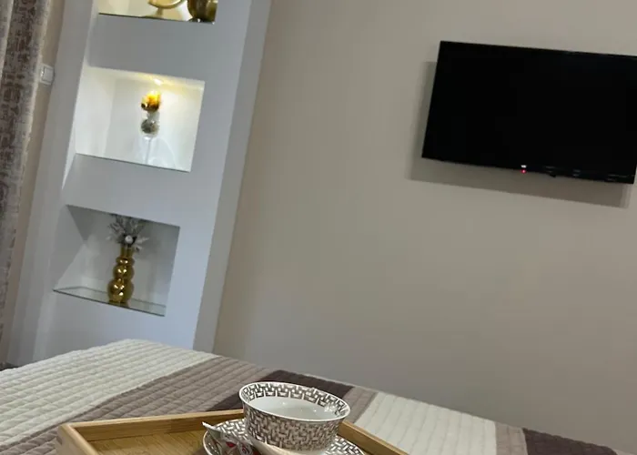 Trg Lux شقة أراندجيلوفاك